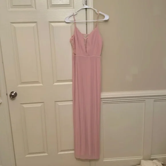 BCBG | Dresses | Bcbg Rose Smoke Pleated Lace Maxi Dress | Poshmark